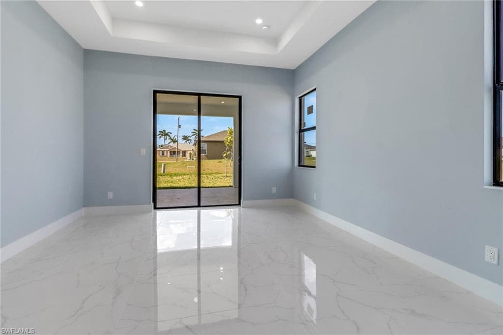 2223 Kismet Pkwy W, Cape Coral, FL 33993-17