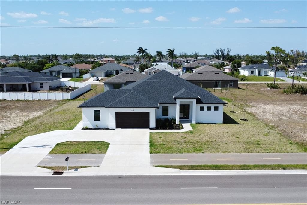 2223 Kismet Pkwy W, Cape Coral, FL 33993-1