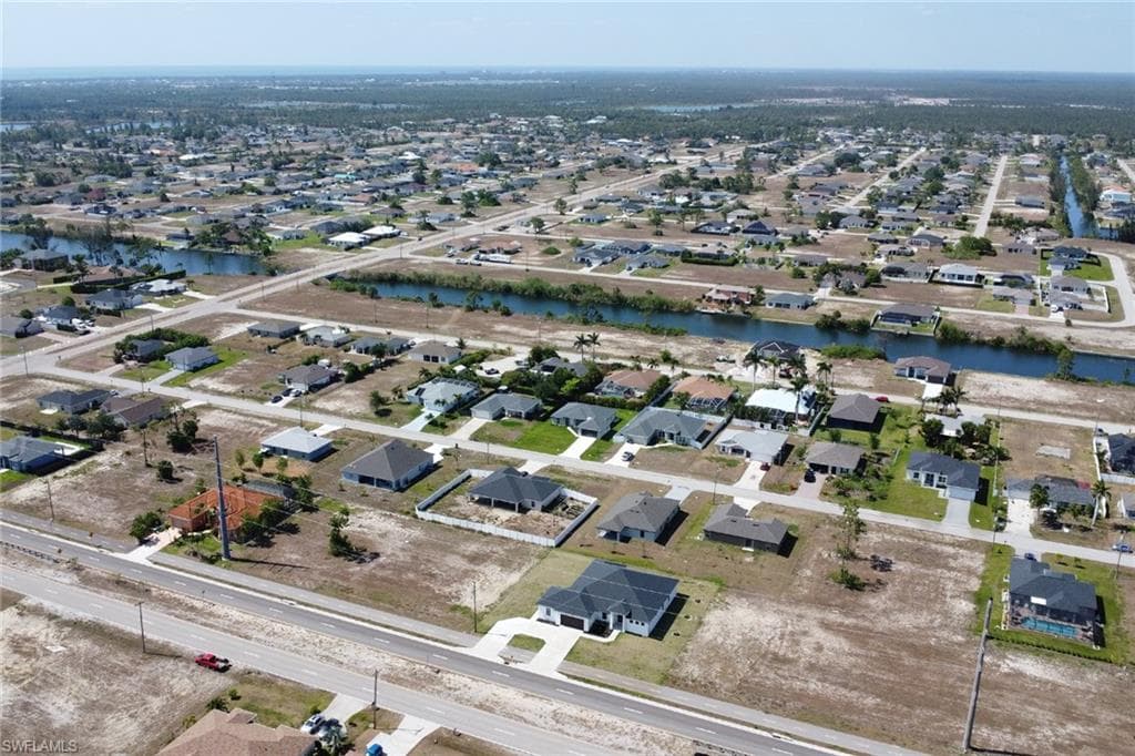 2223 Kismet Pkwy W, Cape Coral, FL 33993-41