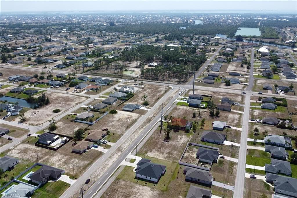 2223 Kismet Pkwy W, Cape Coral, FL 33993-45