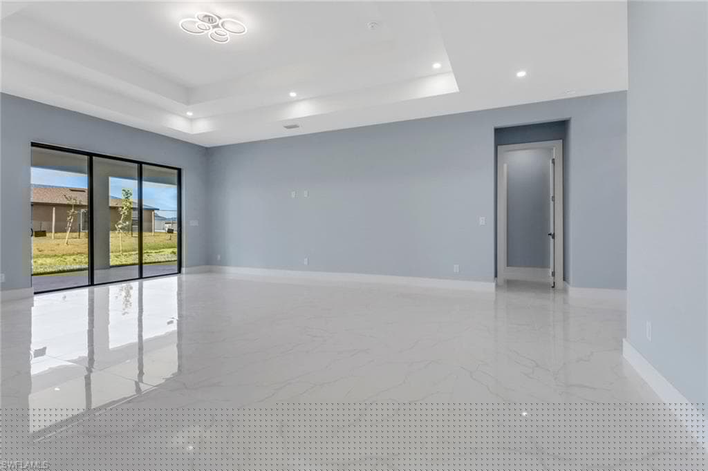 2223 Kismet Pkwy W, Cape Coral, FL 33993-8
