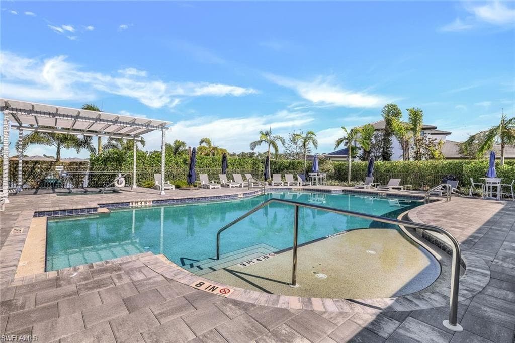 14605 Kingfisher Loop, Naples, FL 34120-33