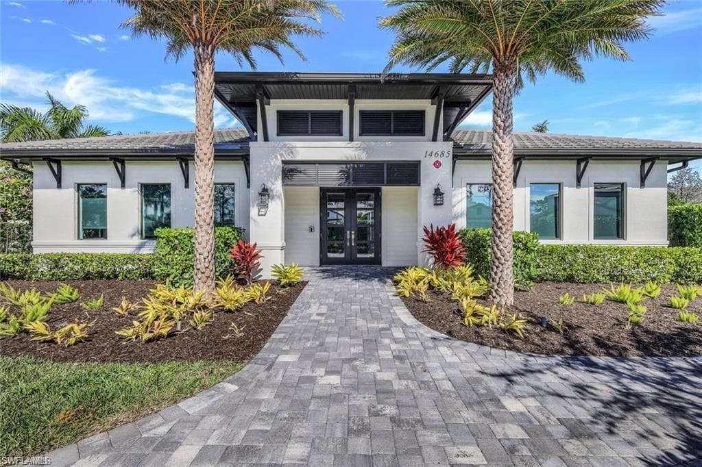 14605 Kingfisher Loop, Naples, FL 34120-35