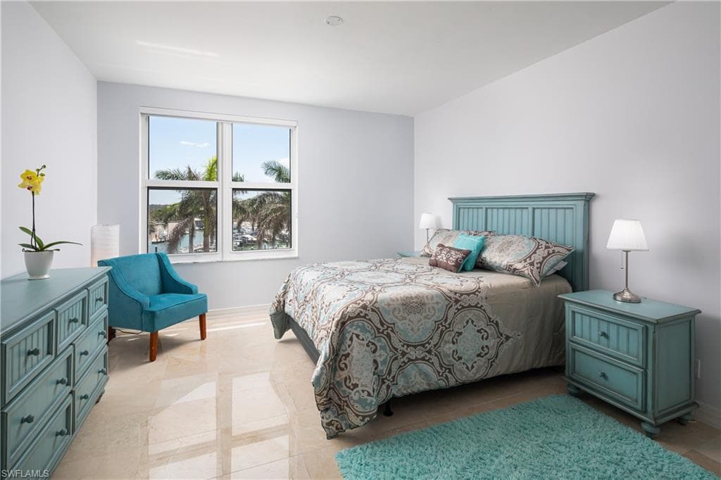 445 Dockside Dr A504, Naples, FL 34110-23