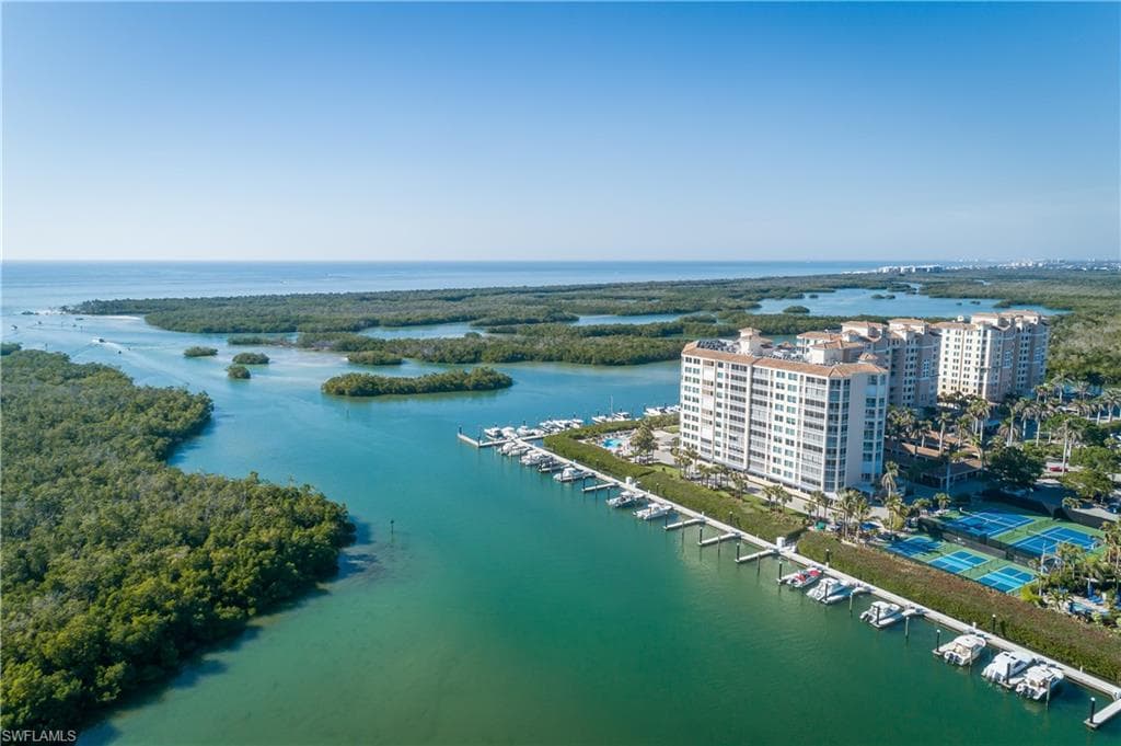 445 Dockside Dr A504, Naples, FL 34110-27