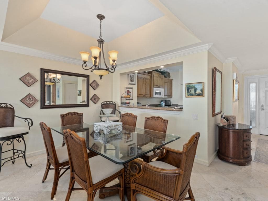 623 La Peninsula Blvd 623, Naples, FL 34113-15