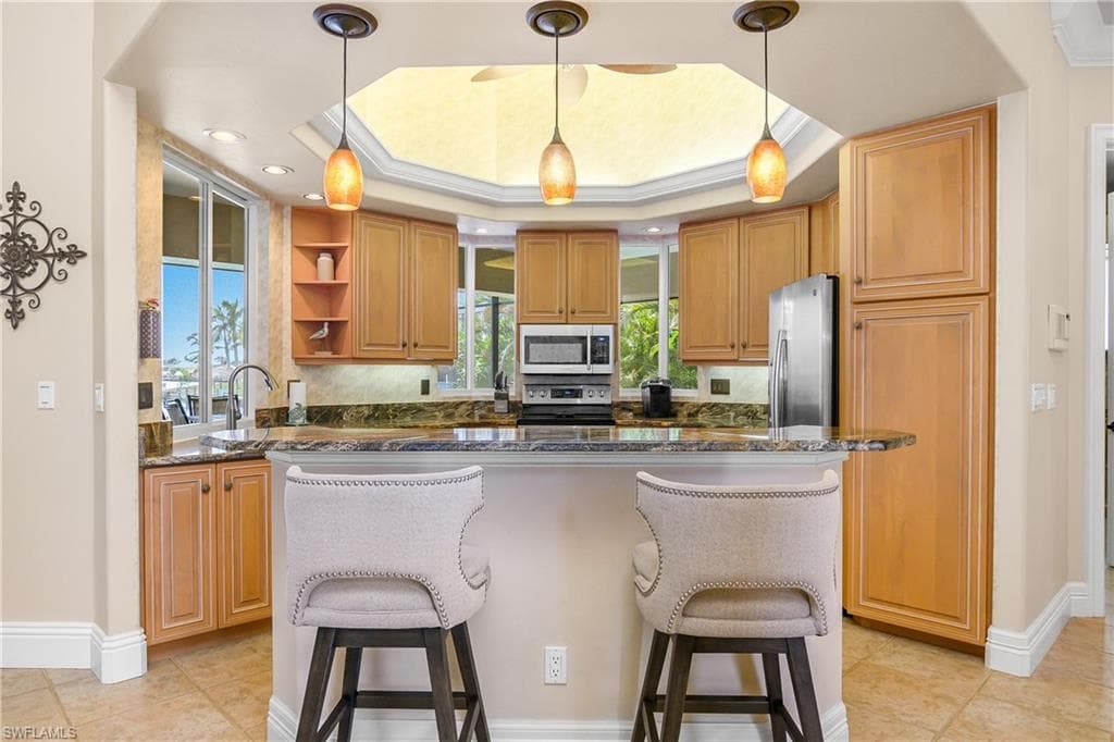 2602 Cape Coral Pkwy W, Cape Coral, FL 33914-11