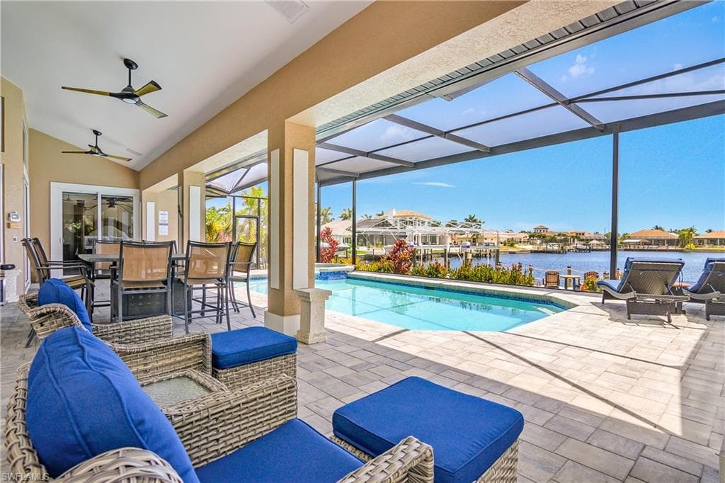 2602 Cape Coral Pkwy W, Cape Coral, FL 33914-37
