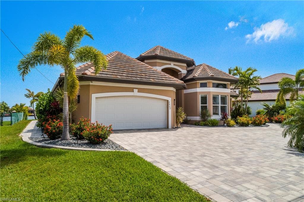 2602 Cape Coral Pkwy W, Cape Coral, FL 33914-45