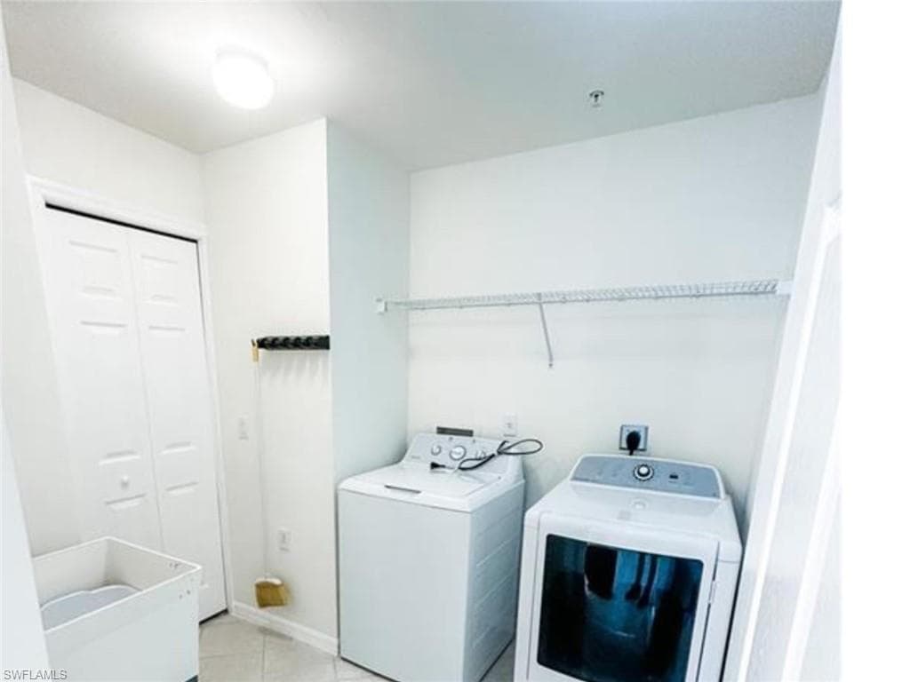 2380 Bayou Ln 7709, Naples, FL 34112-15