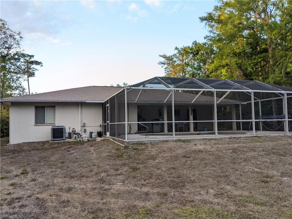 5270 Cherry Wood Dr, Naples, FL 34119-6