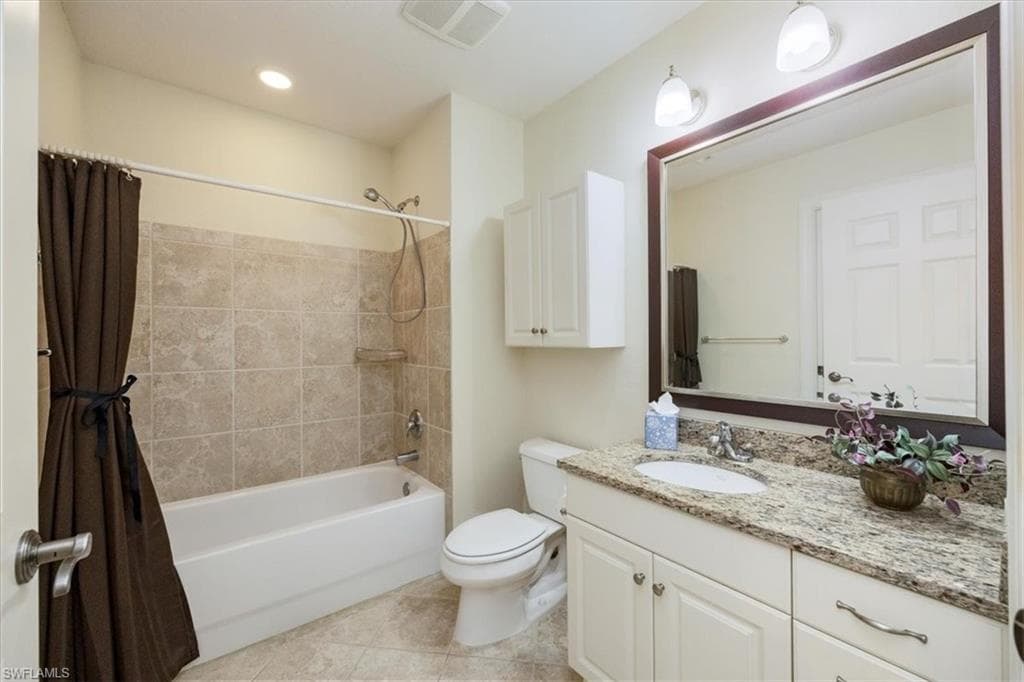 5064 Annunciation Cir 302, Ave Maria, FL 34142-24