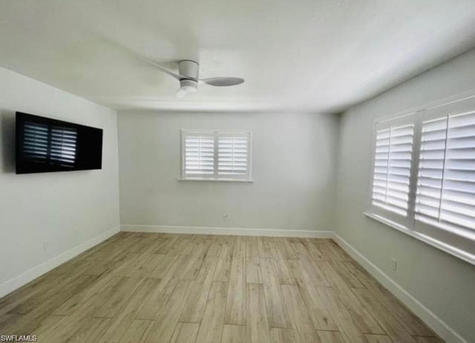 3650 1st Ave SW, Naples, FL 34117-8
