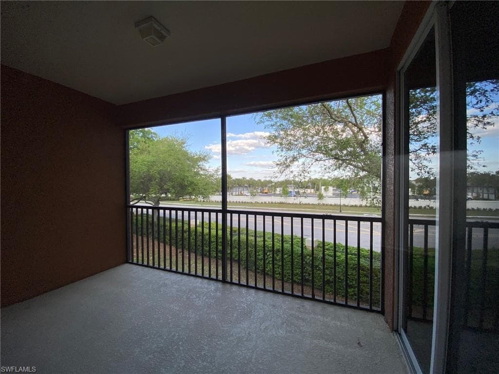 10036 Heather Ln 1304, Naples, FL 34119-12