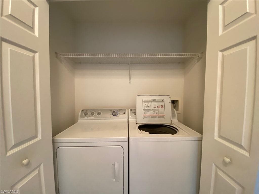 10036 Heather Ln 1304, Naples, FL 34119-13