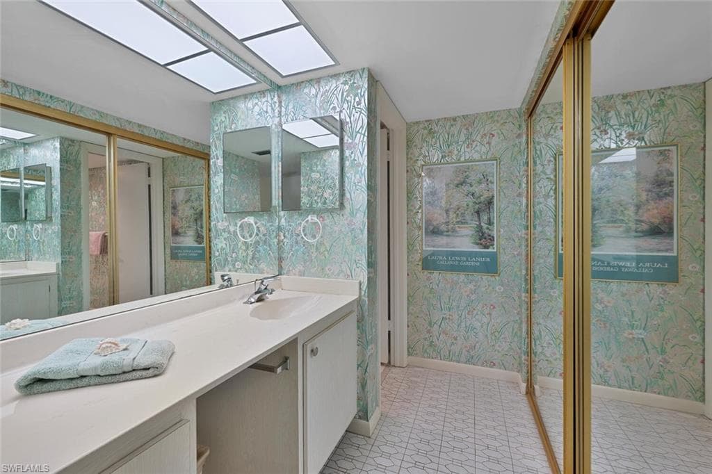25804 Cockleshell Dr 216, Bonita Springs, FL 34135-10
