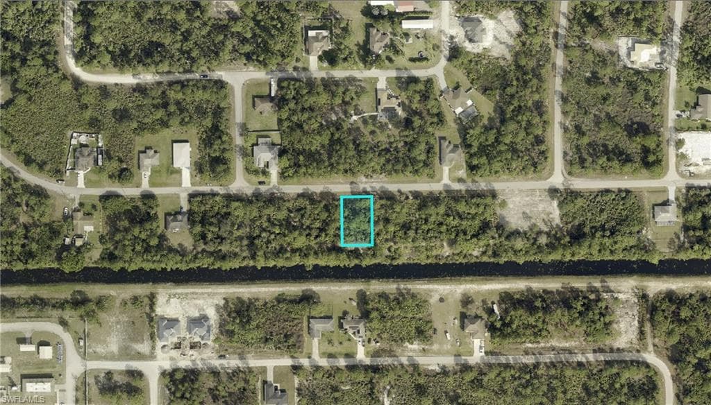 928 Kanuga St E, Lehigh Acres, FL 33974-3