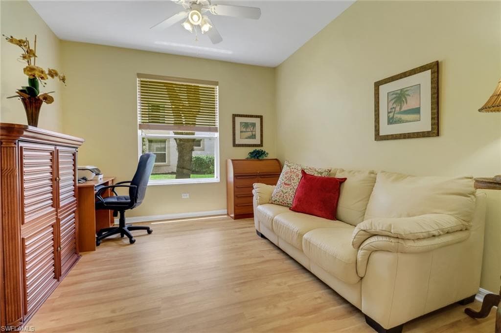 3715 Buttonwood Way 1711, Naples, FL 34112-24