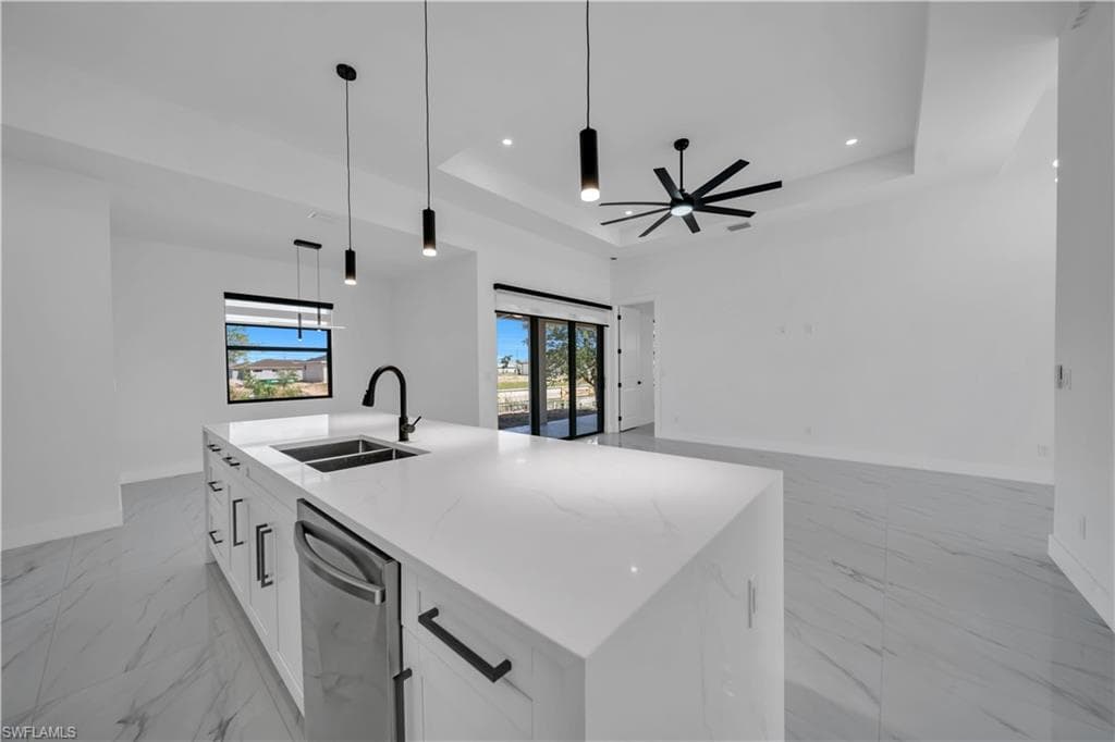 1721 13th Ave, Cape Coral, FL 33909-19