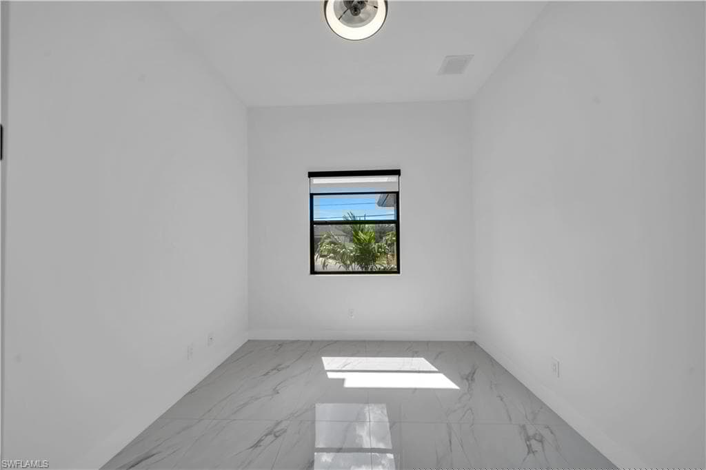 1721 13th Ave, Cape Coral, FL 33909-22
