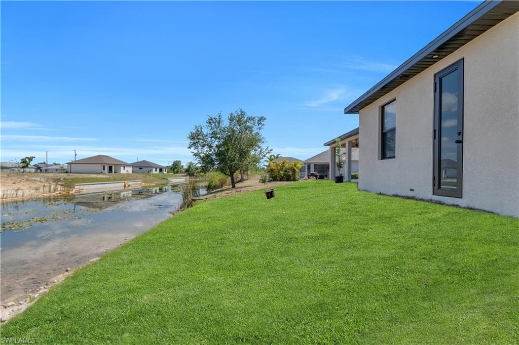 1721 13th Ave, Cape Coral, FL 33909-7
