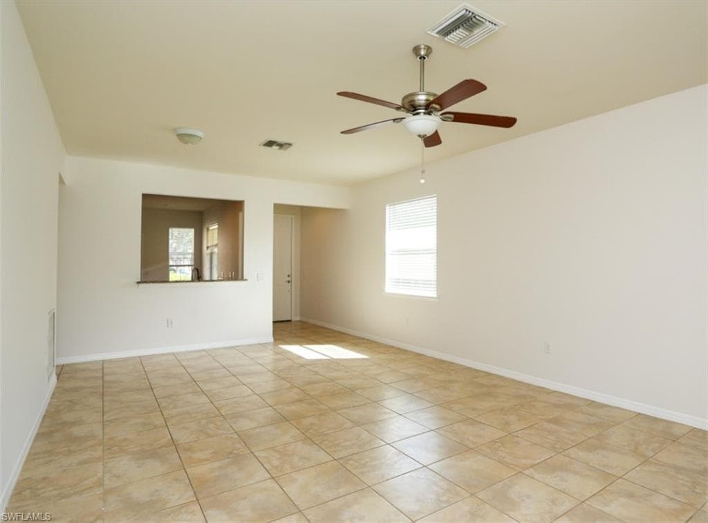 8482 Karina Ct, Naples, FL 34114-9