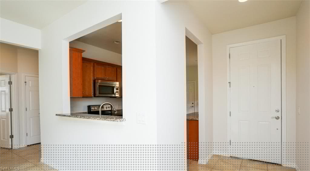 8482 Karina Ct, Naples, FL 34114-14