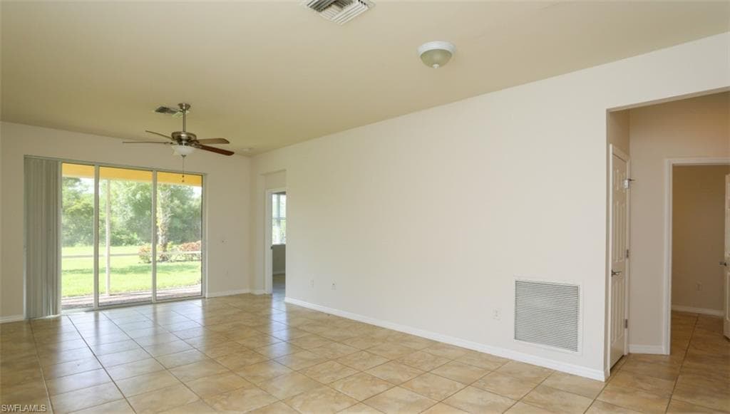 8482 Karina Ct, Naples, FL 34114-16