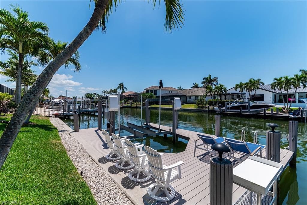 931 Snowberry Ct, Marco Island, FL 34145-28