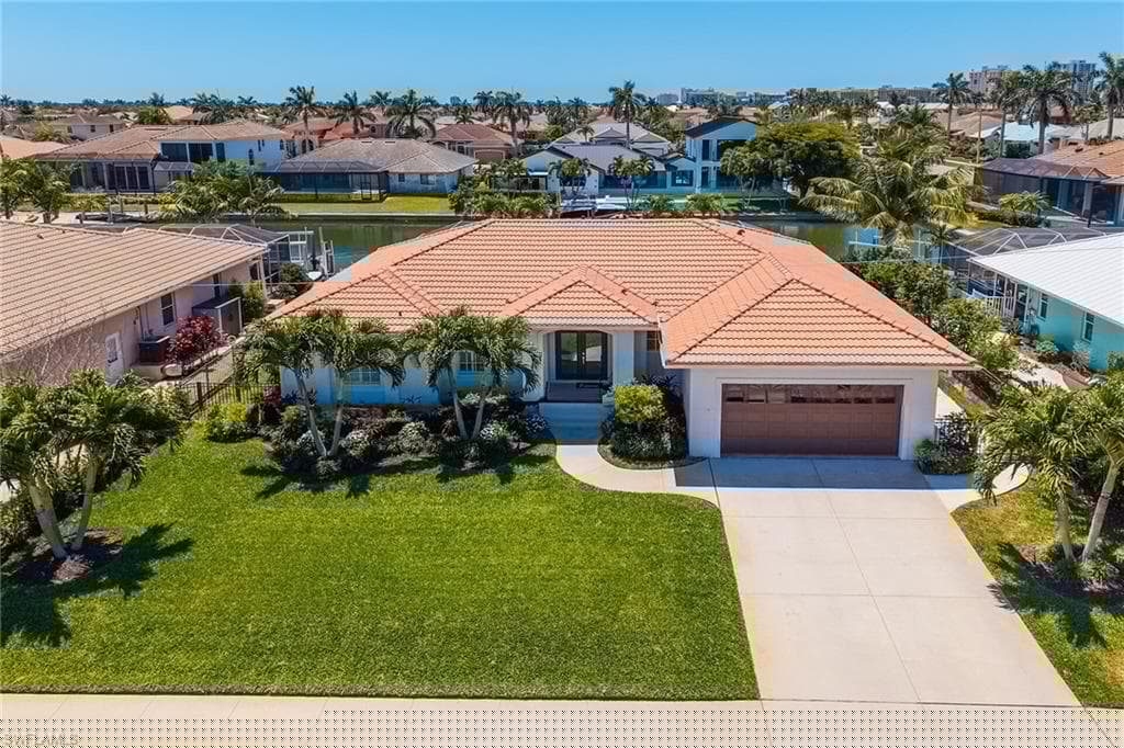 931 Snowberry Ct, Marco Island, FL 34145-34