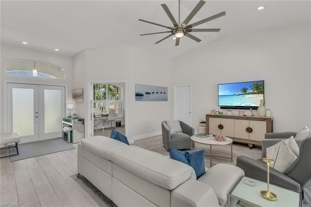 931 Snowberry Ct, Marco Island, FL 34145-3