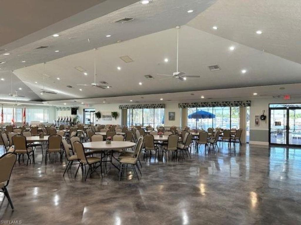 183 Panther Pass Cir 183, Naples, FL 34114-42