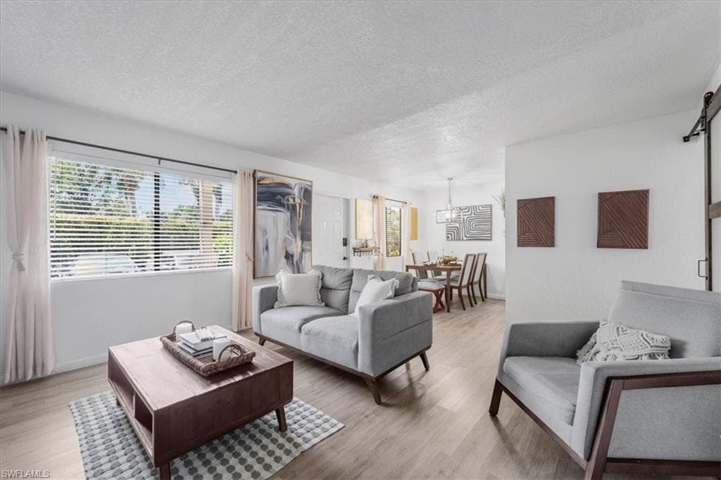 4623 Bayshore Dr C2, Naples, FL 34112-9