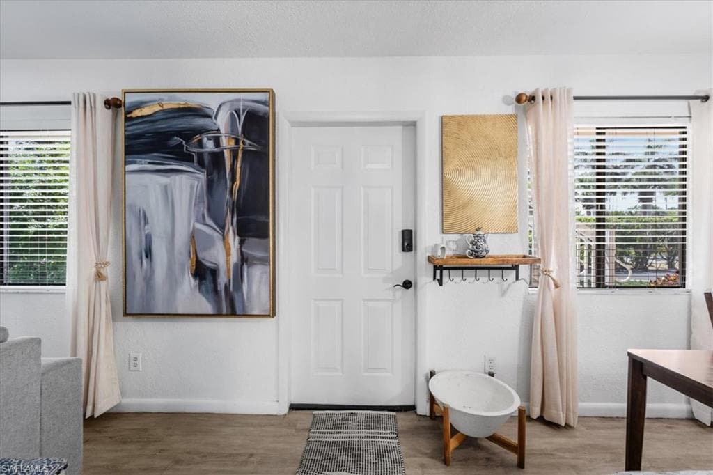 4623 Bayshore Dr C2, Naples, FL 34112-4