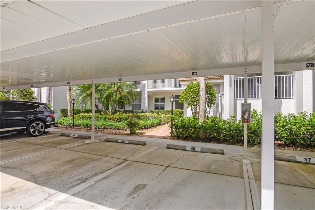 7505 Stoneybrook Dr 746, Naples, FL 34112-26