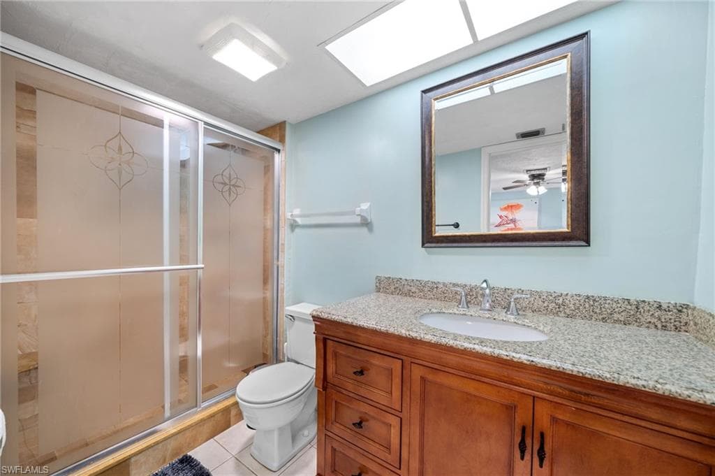 1400 Blue Point Ave 202, Naples, FL 34102-21