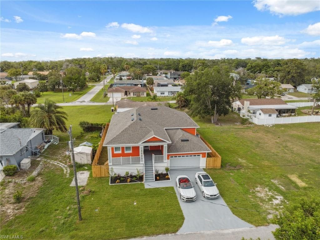 8605 Inwood Dr, Hudson, FL 34667-4
