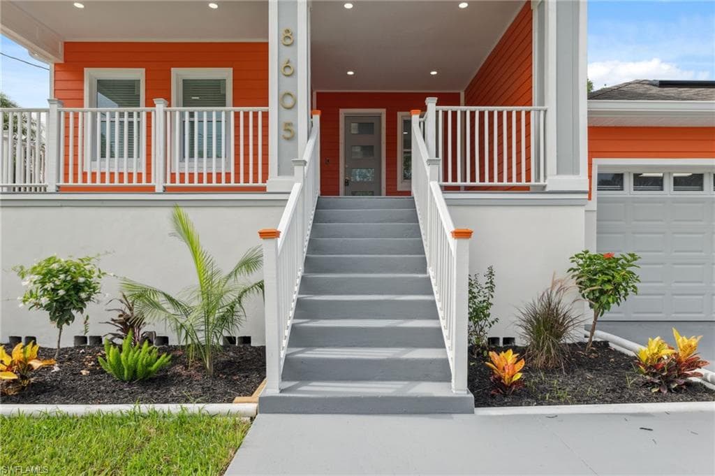 8605 Inwood Dr, Hudson, FL 34667-6