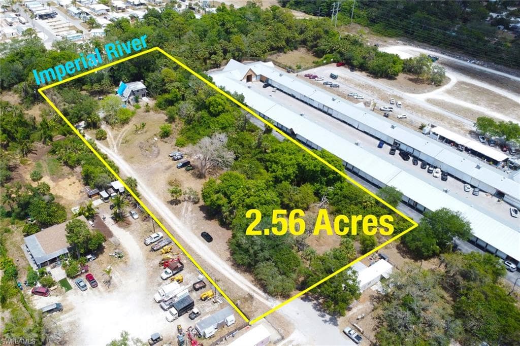 27761 Downs Dr, Bonita Springs, FL 34135-4