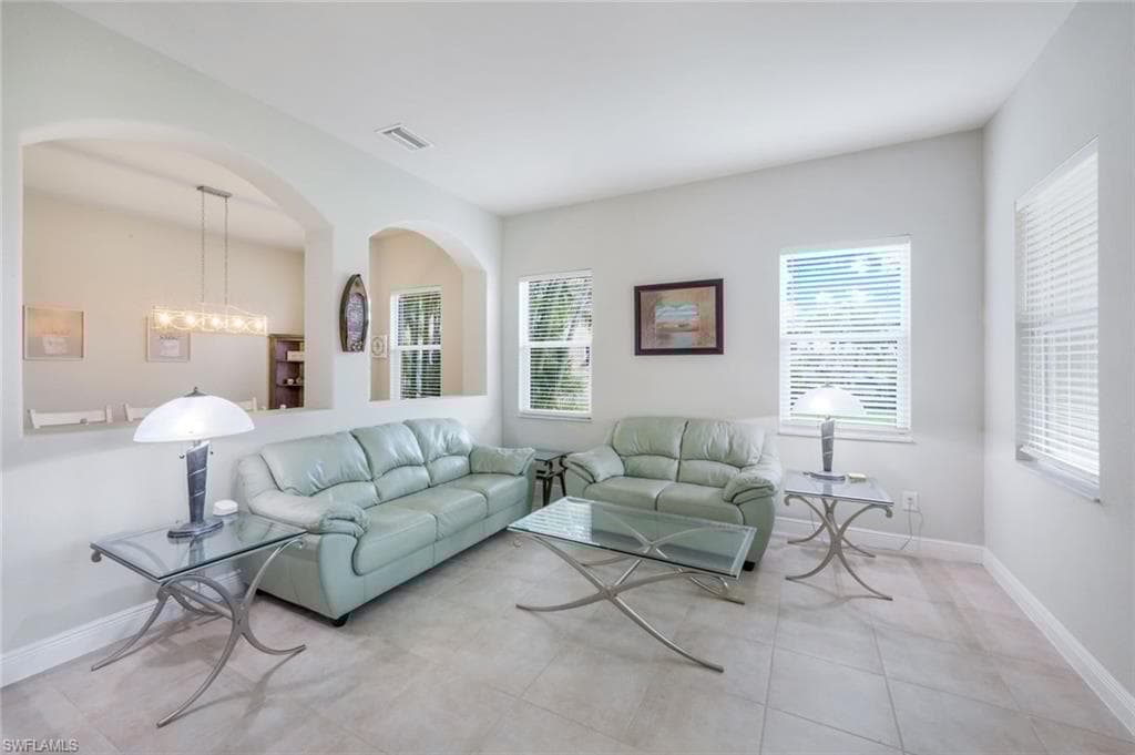 1776 Birdie Dr, Naples, FL 34120-16