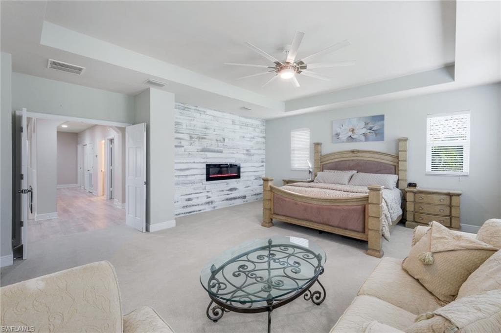 1776 Birdie Dr, Naples, FL 34120-21