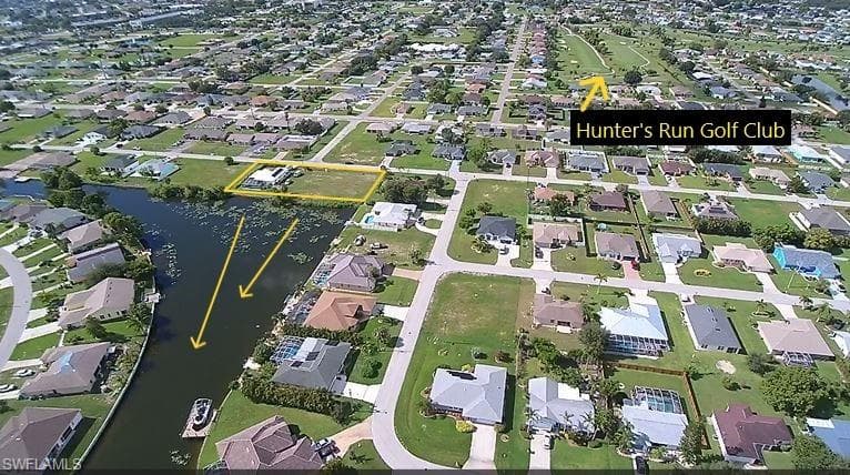 501 7th St, Cape Coral, FL 33990-9