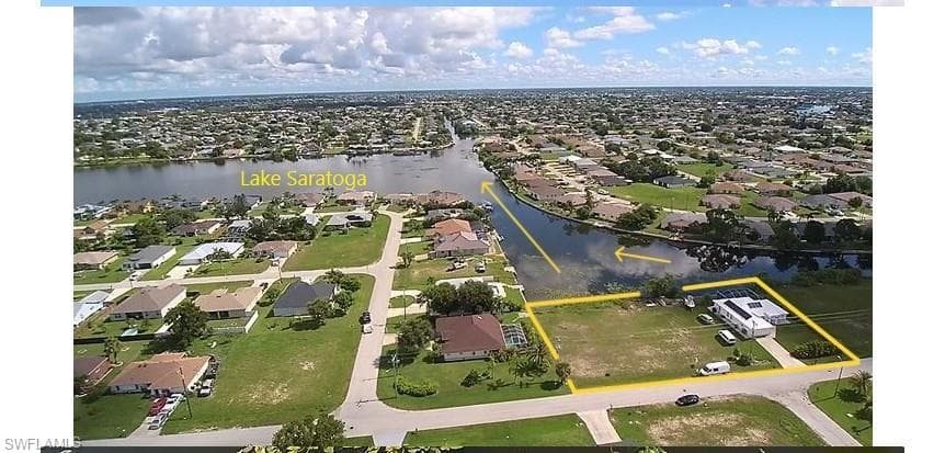 501 7th St, Cape Coral, FL 33990-8