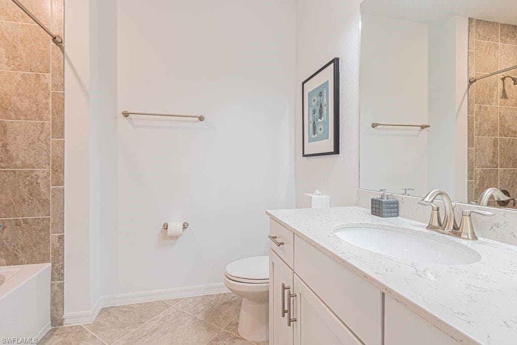 2173 Frangipani Cir 102, Naples, FL 34120-24