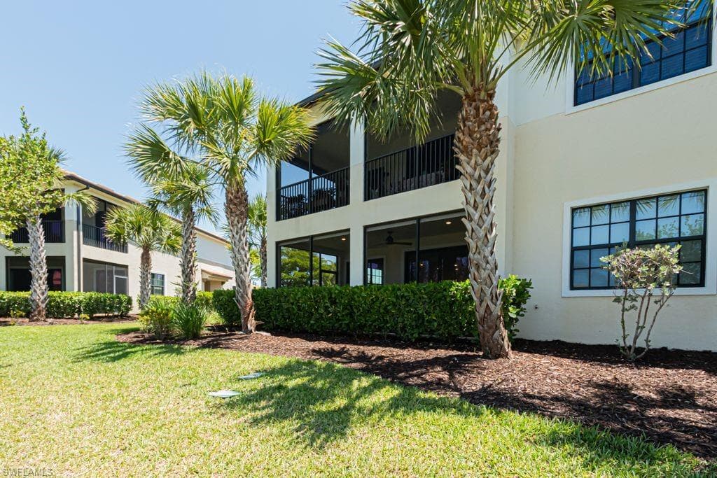 2173 Frangipani Cir 102, Naples, FL 34120-31
