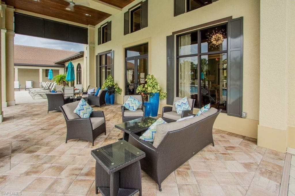2173 Frangipani Cir 102, Naples, FL 34120-39