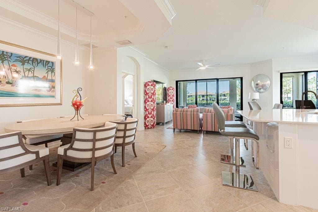 2173 Frangipani Cir 102, Naples, FL 34120-7