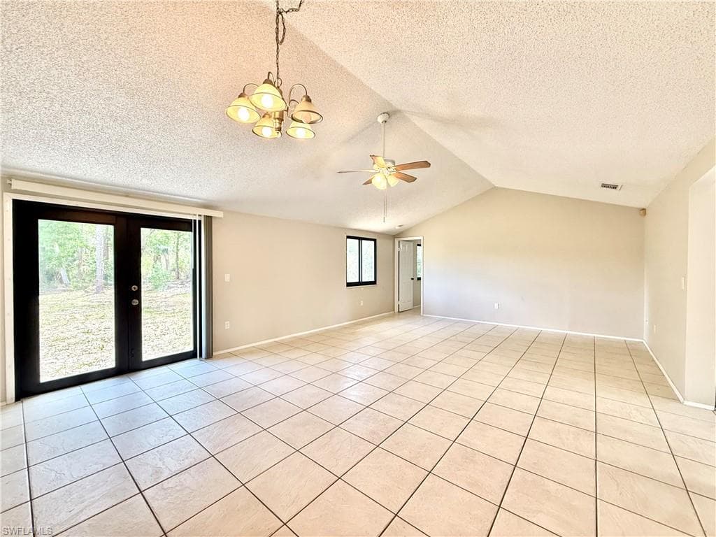 2120 21st St SW, Naples, FL 34117-9