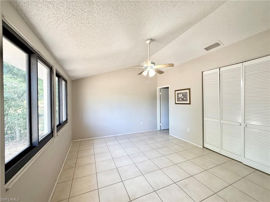2120 21st St SW, Naples, FL 34117-14