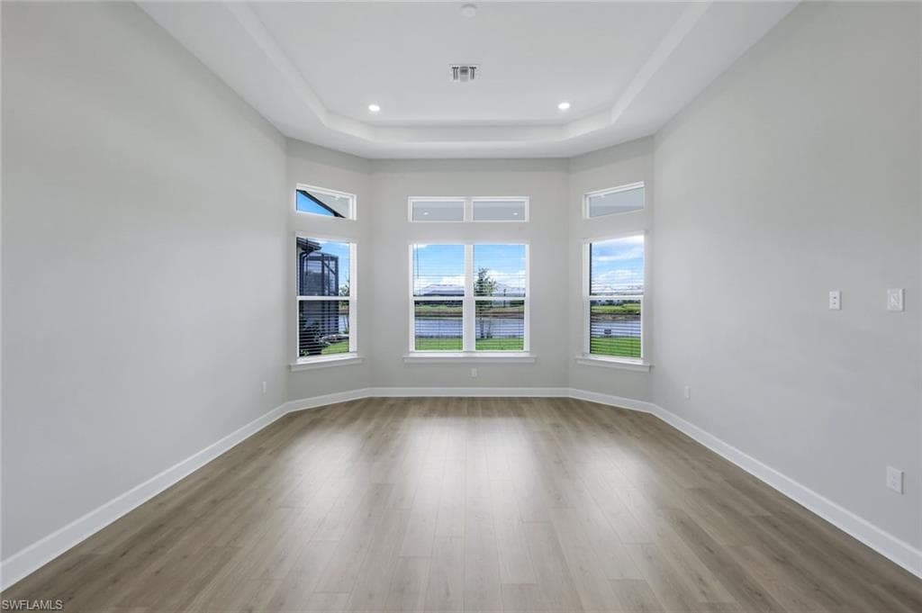15460 Turin Dr, Naples, FL 34114-18